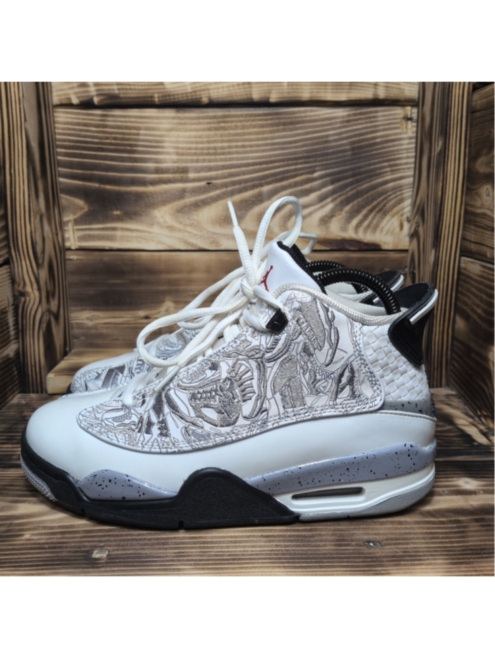 Jordan Air Jordan Dub Zero Shoes Youth Size 5.5Y White Gray Sneakers 311047-105